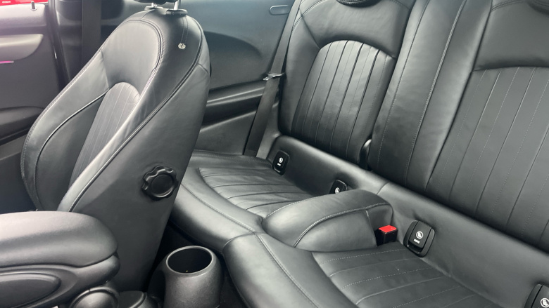 MINI Hatchback 2.0 Cooper S Exclusive II 3dr Auto Petrol Hatchback